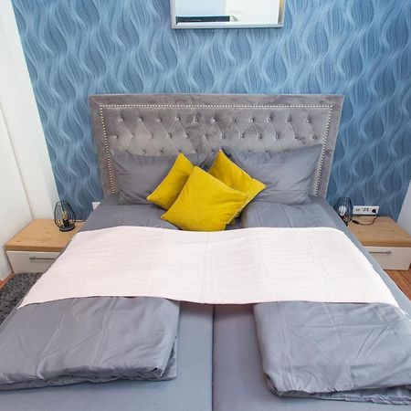 Full House Studios - Ls69 Apartments Halle  Εξωτερικό φωτογραφία