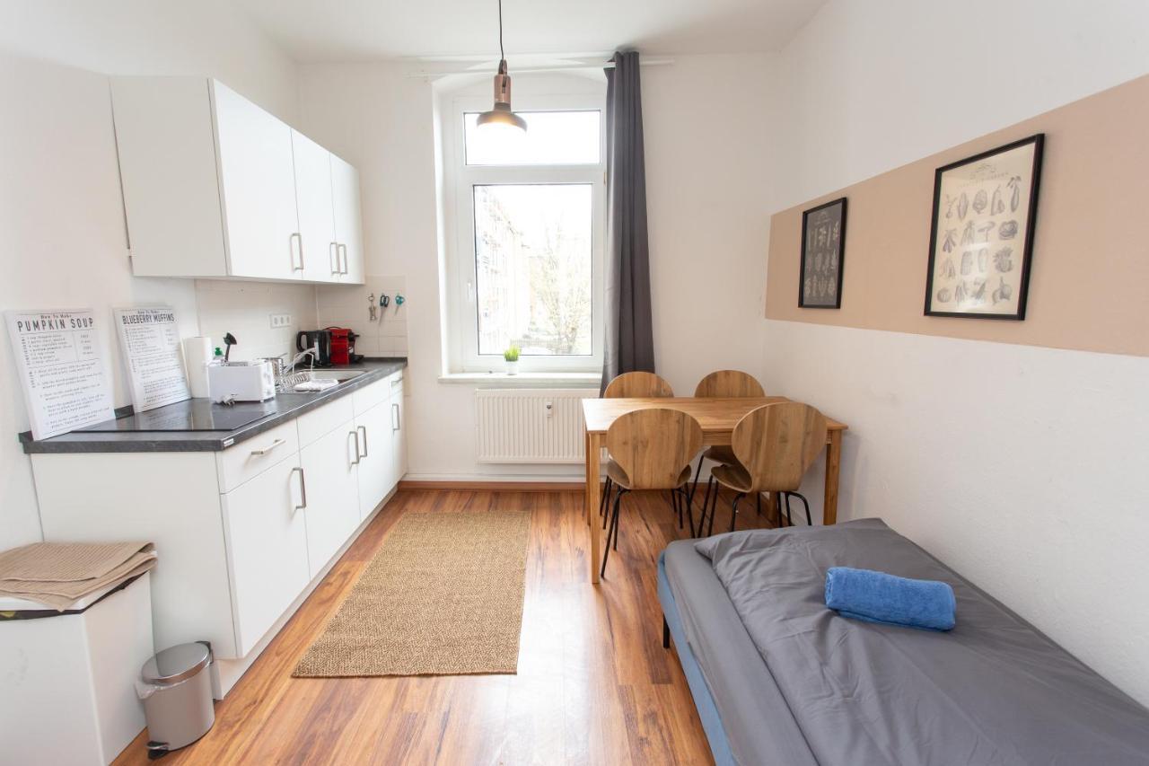 Full House Studios - Ls69 Apartments Halle  Εξωτερικό φωτογραφία