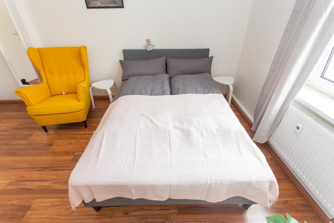 Full House Studios - Ls69 Apartments Halle  Εξωτερικό φωτογραφία