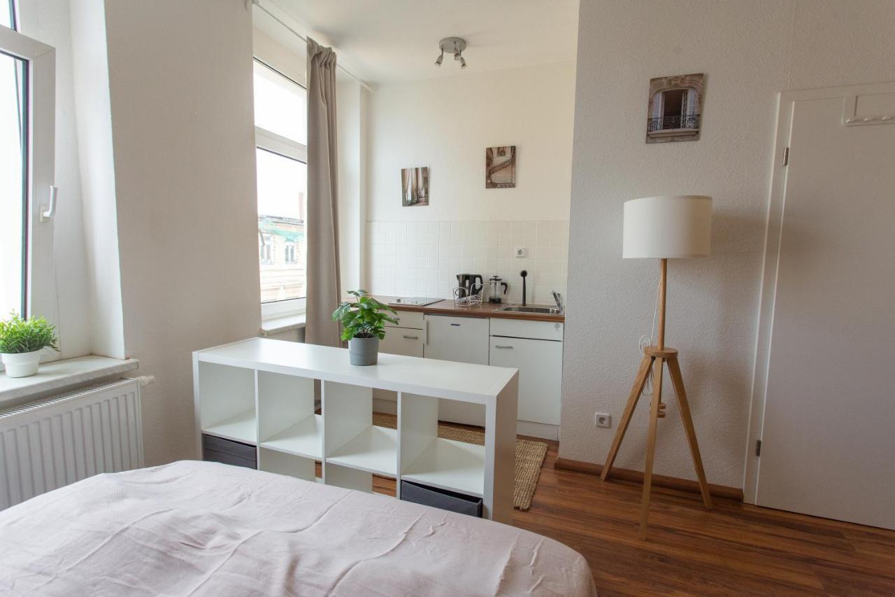 Full House Studios - Ls69 Apartments Halle  Εξωτερικό φωτογραφία