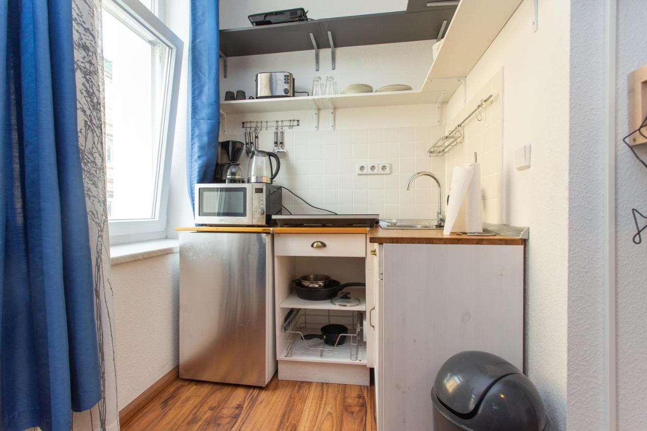 Full House Studios - Ls69 Apartments Halle  Εξωτερικό φωτογραφία