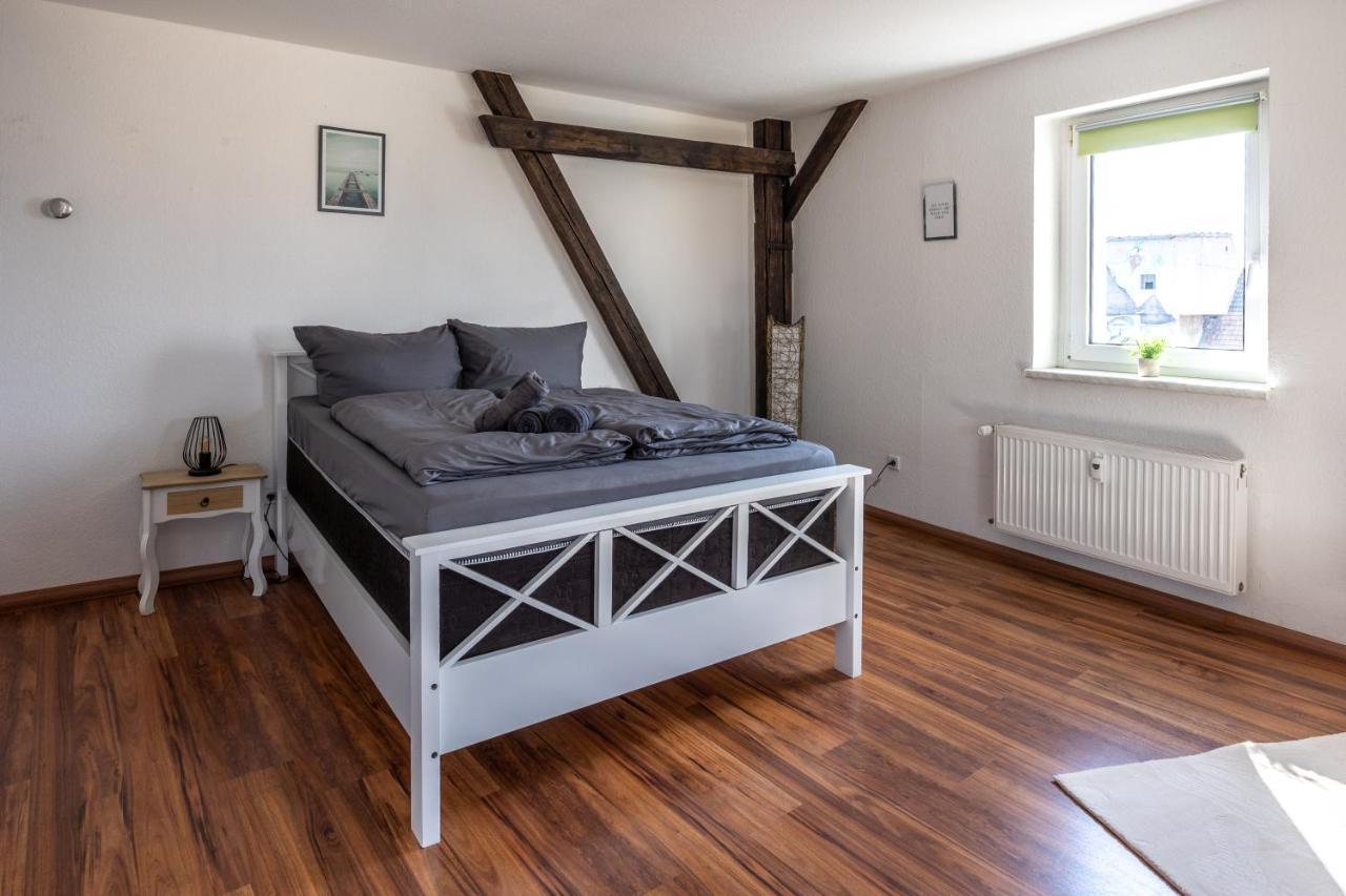 Full House Studios - Ls69 Apartments Halle  Εξωτερικό φωτογραφία